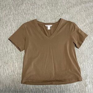 Athleta Brown V-Neck Short Sleeve Tee